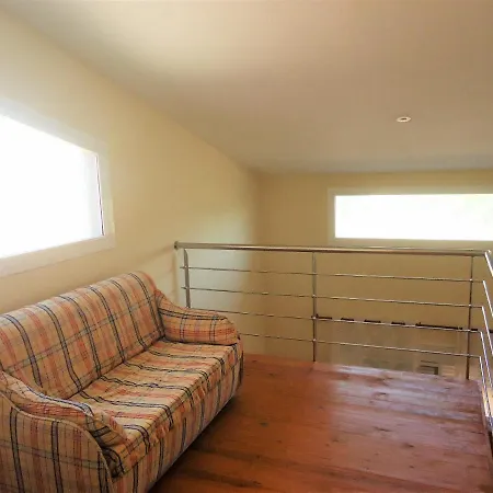 Ciudad Jardin Apartment